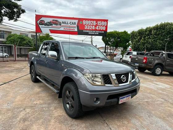 NISSAN FRONTIER 2.5 LE 4X4 CD TURBO ELETRONIC DIESEL 4P AUTOMÁTICO NISSAN FRONTIER 2.5 LE 4X4 CD TURBO ELETRONIC DIESEL 4P AUTOMÁTICO